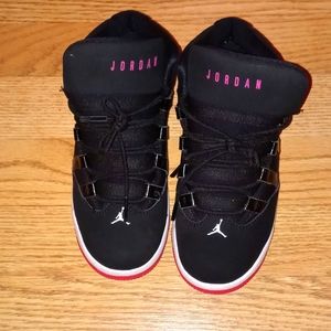 Girls Jordan sneakers 1.5Y Black